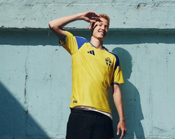 神马体育:罗马诺称英超与西甲球队已与法国中场拉松的经纪人展开接触